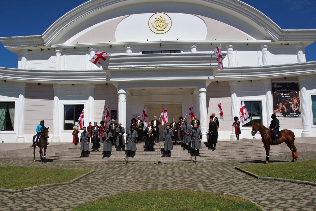 ჩოხატაურის მუნიციპალიტეტის სოფელ ზომლეთში ფერმერებთან შეხვედრა სააგენტოს პროექტების შესახებ ინფორ. მიწოდება ბეჭდური მასალების დარიგება საჭიროებისამებრ სას.-სამ.ექსტენციის გაწევა სოფლად მცხოვრები მოსახლეობის პრობლემების იდენტიფიცირება.