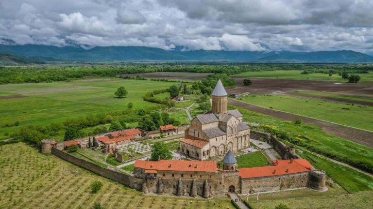 სააგენტოს პროექტების შესახებ ინფორმაციის მიწოდება ფერმერებისთვის, საჭიროებისამებრ სასოფლო სამეურნეო ექსტენციის გაწევა